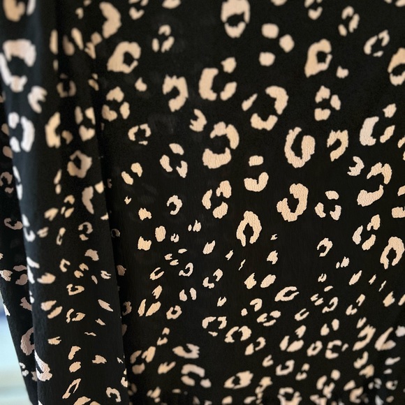 Seraphine Maternity Ruffle Dress - Picture 5 of 8